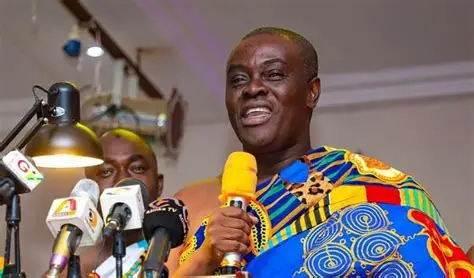 Mahama steering Ghana in the right direction – Dormaahene